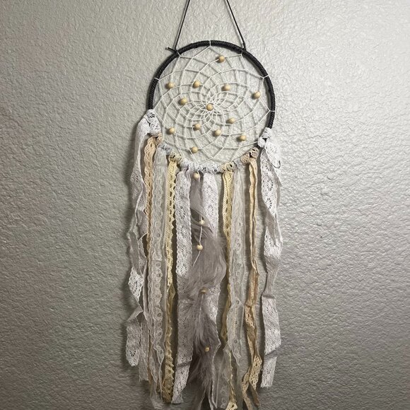 Eco friendly natural hand-crafted macrame windchime dreamcatcher wall hanging - Picture 1 of 2